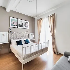 https://tuttotondo.it-romehotels.com