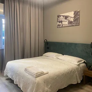 https://albergo-graziella.hotelitalianriviera.com