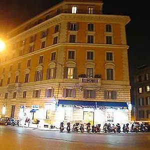 https://tourist-house-bb.it-romehotels.com